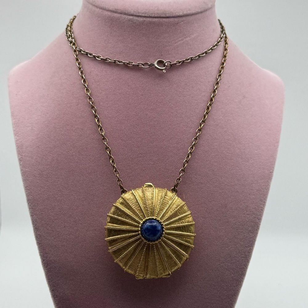 Vintage Estee Lauder Gold Tone Blue Beaded Compact Locket Trinket Necklace